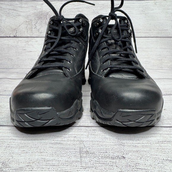 acg waterproof boots